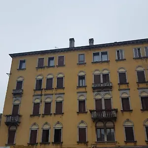  Guest house Alloggi Gerotto Calderan 2 Italy