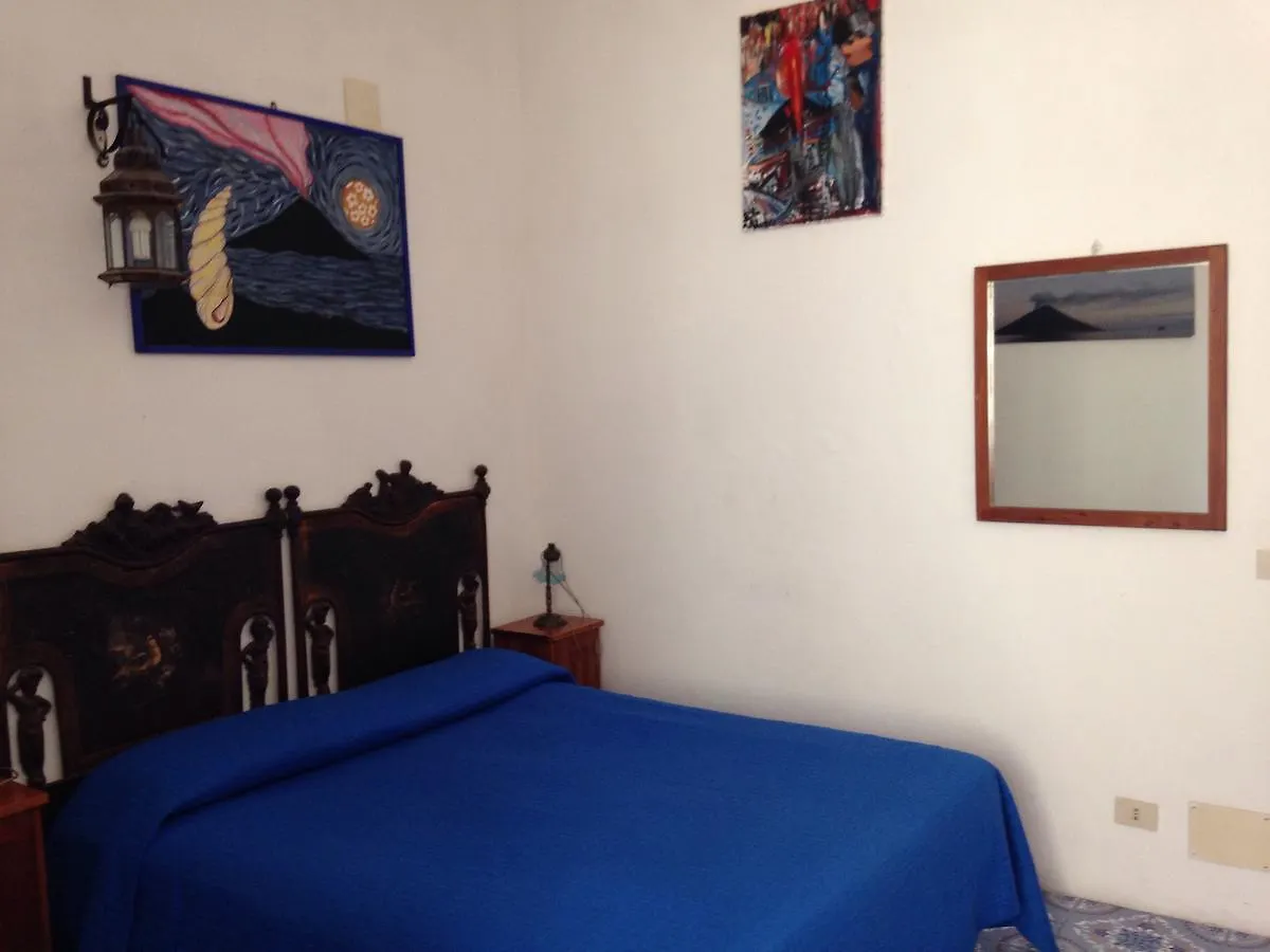 La Lampara Stromboli 2*,